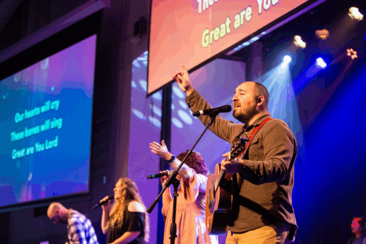 worship-pic-2024 worship-pic-2024